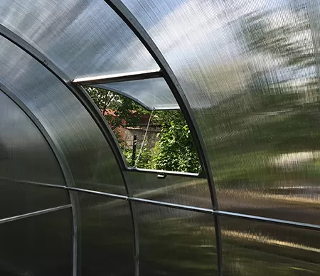 Дополнительная форточка